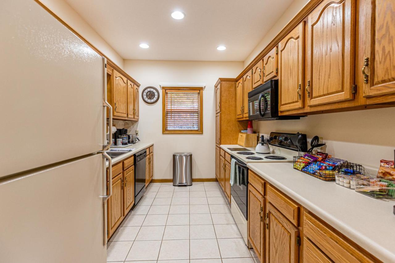 Condo With Stunning Mountain And 6Th Green Views Near Harrahs Cherokee Bryson City Whittier Exterior foto